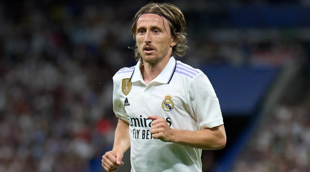 Luka Modriç Real Madriddən gedir: əfsanə niyə məyusdur və klubun başına nə gələcək